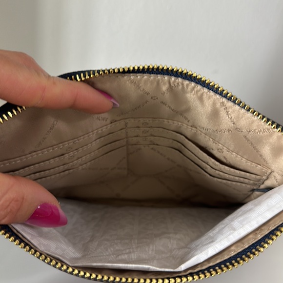 Michael Kors XL Zip Clutch Wristlet - Picture 6 of 8